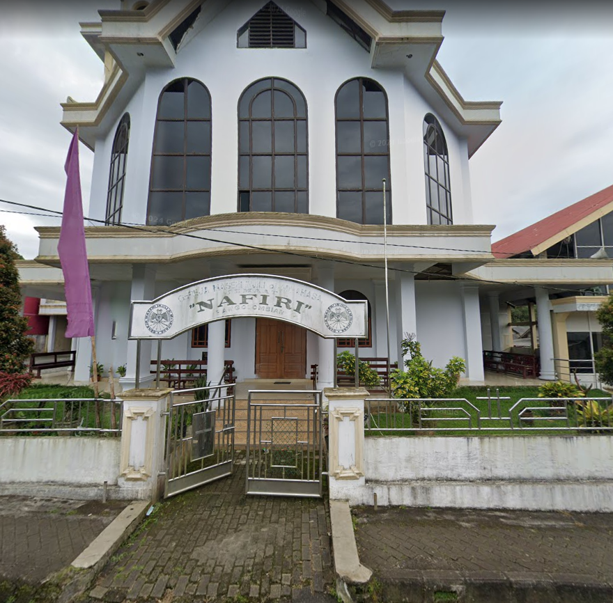 Gereja Depan